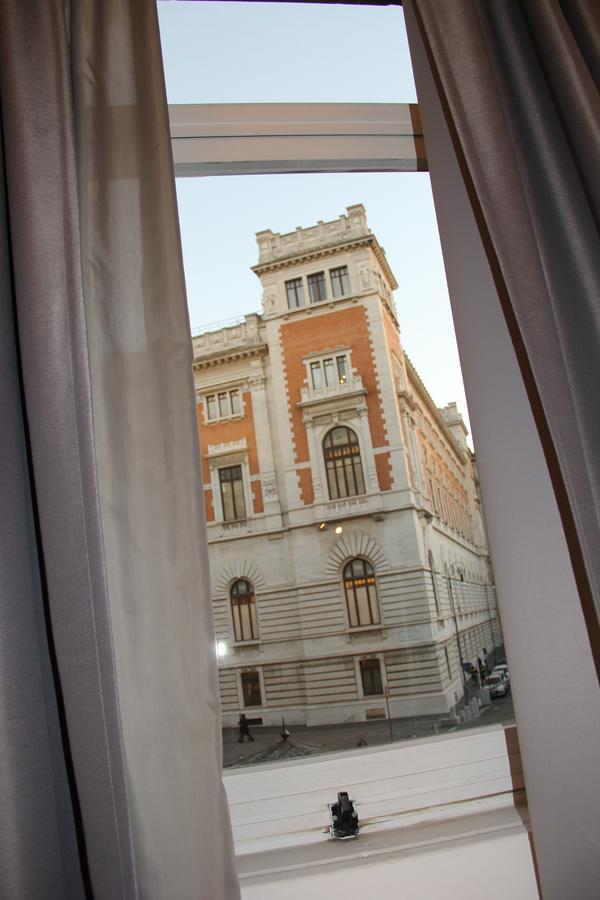 Abagnale Home Montecitorio ローマ エクステリア 写真