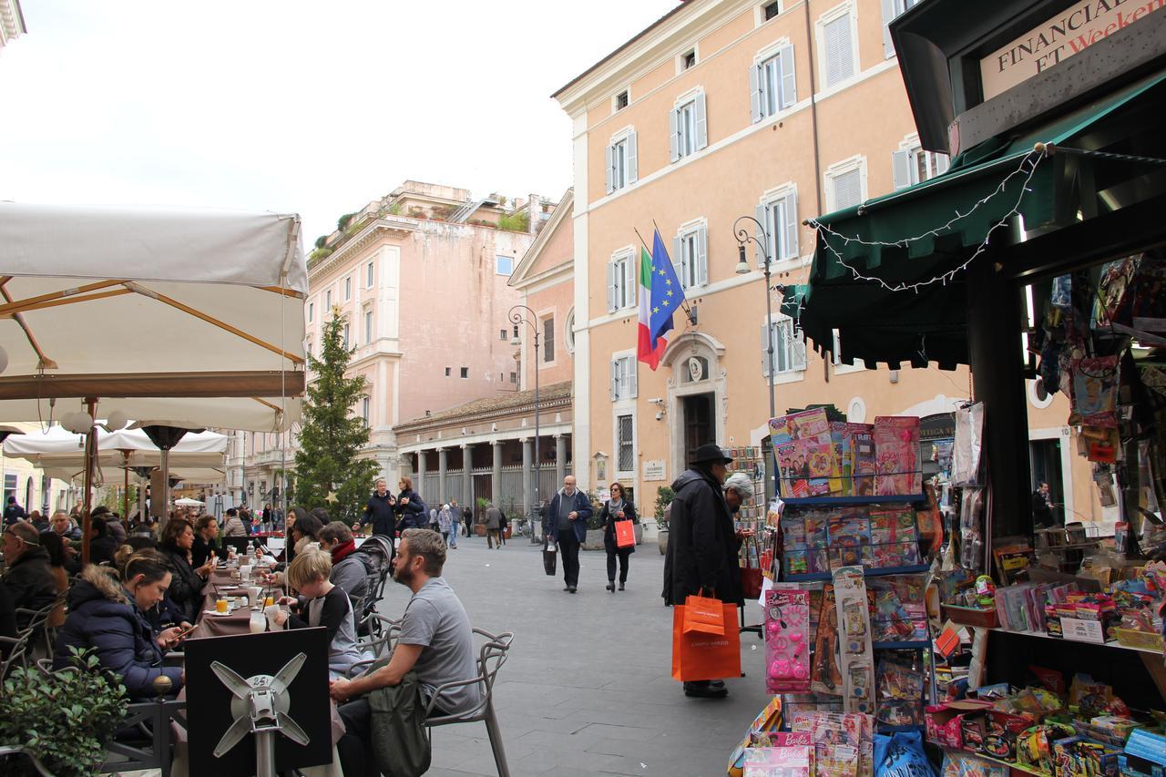 Abagnale Home Montecitorio ローマ エクステリア 写真